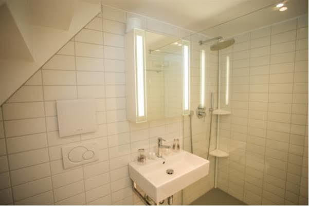 Guest House Le Charlot Vevey Exterior foto